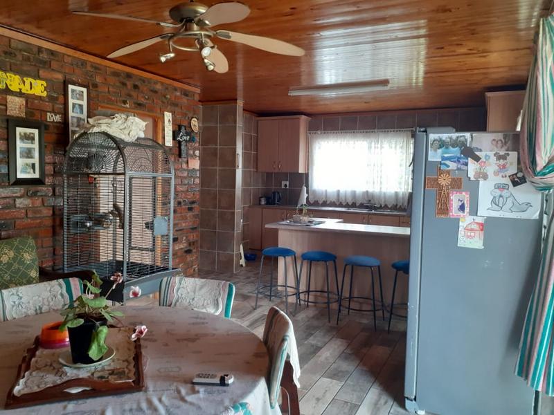 2 Bedroom Property for Sale in Albertinia Western Cape